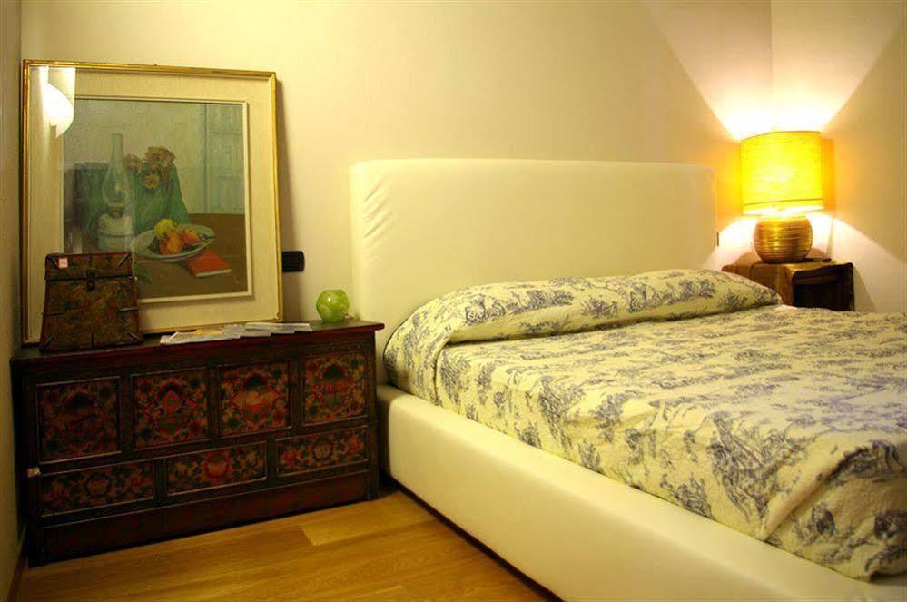 A Casa Di Paola 2*