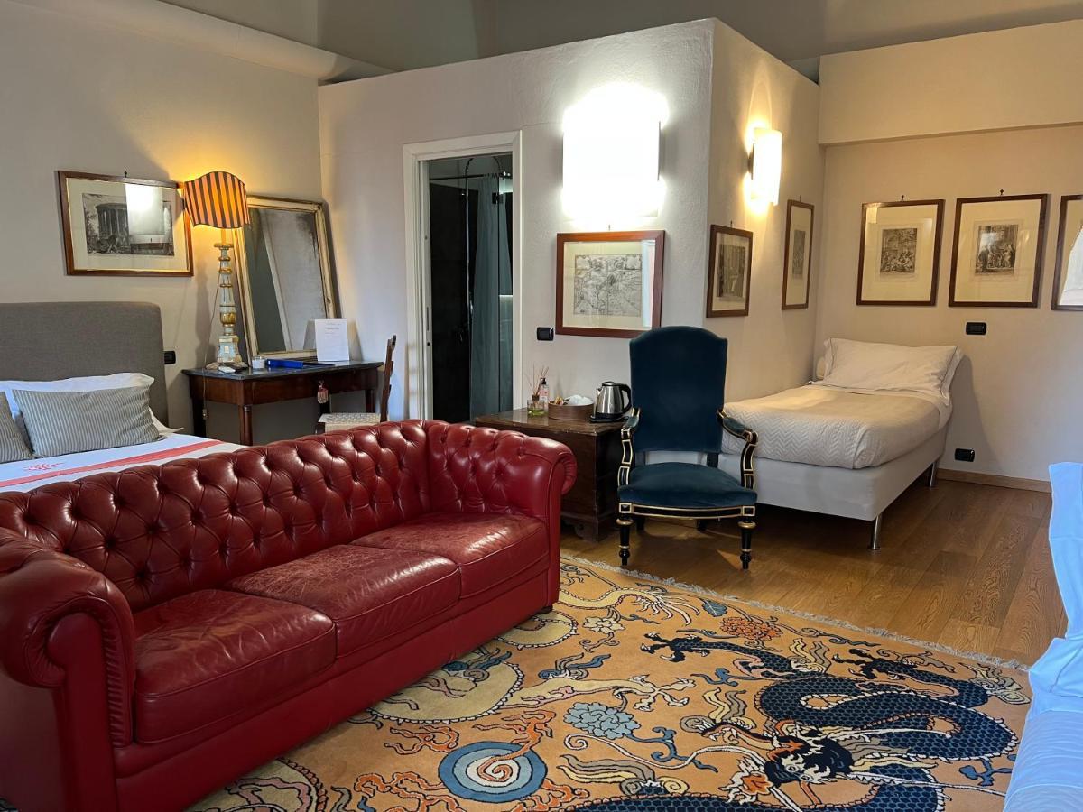 A Casa Di Paola 2*